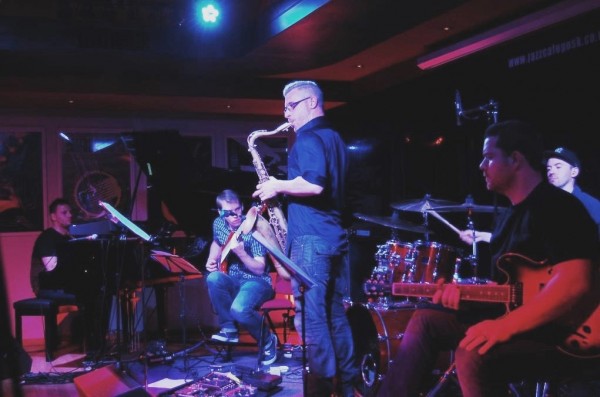 Groove Razors w Jazz Cafe - od lewej: Tomasz Żyrmont, Kevin Glasgow, Dean Mongerio, Damien Cooper i Laurie Lowe / fot. Magdalena Grzymkowska