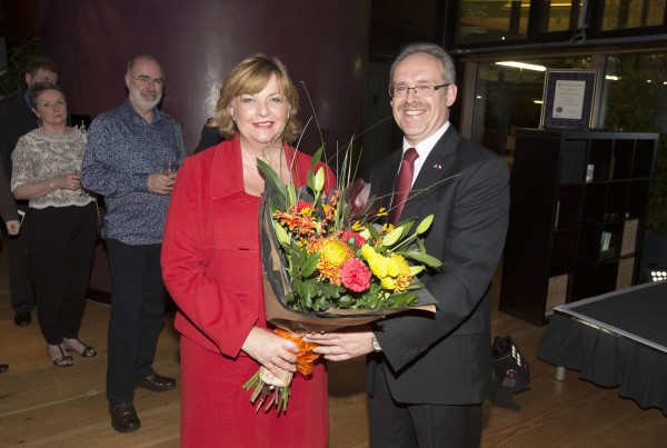 Fiona Hyslop MPS, Minister Kultury i Spraw Zagranicznych w rządzie Szkocji z Konsulem Generalnym w Edynburgu Dariuszem Adlerem / Fot. scotland.gsi.gov.uk