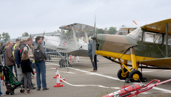 Hurricane i Spitfire nie doleciały, ale biało-czerwona szachownica na dwupłatowym staruszku też napawała dumą