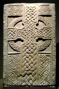 Blok z krzyżem z Ingergovrie, Perth and Kinross, Szkocja -ok. 800-900 